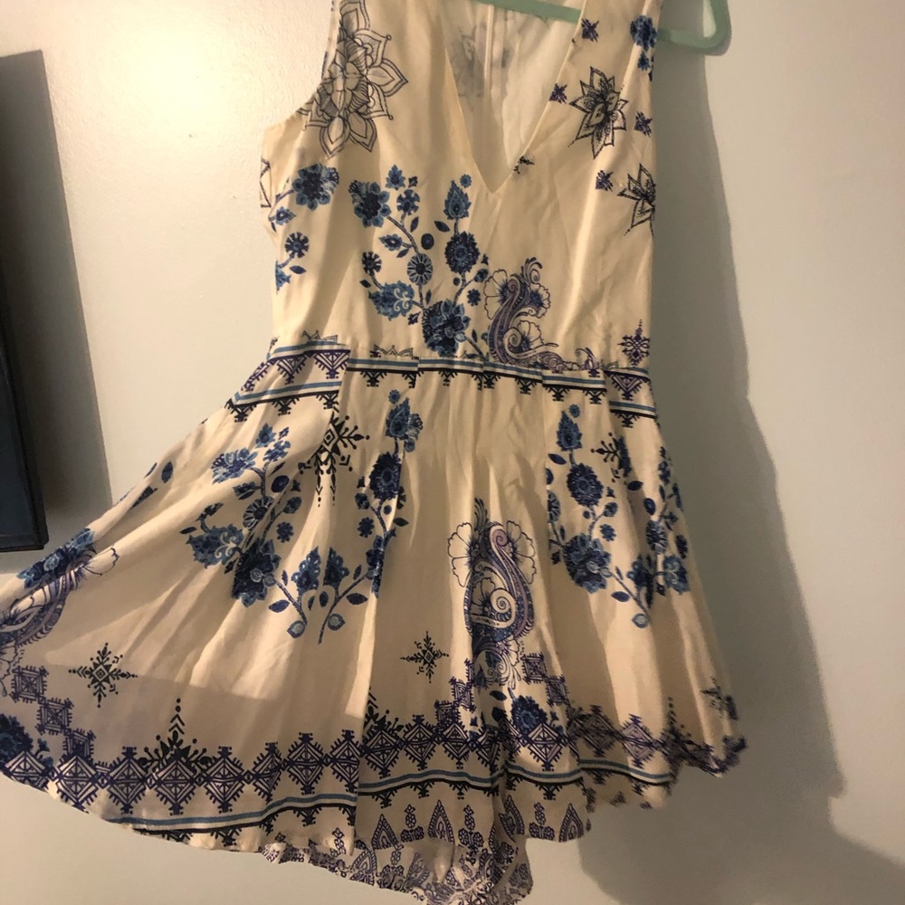 LF Romper - Picture 2 of 3